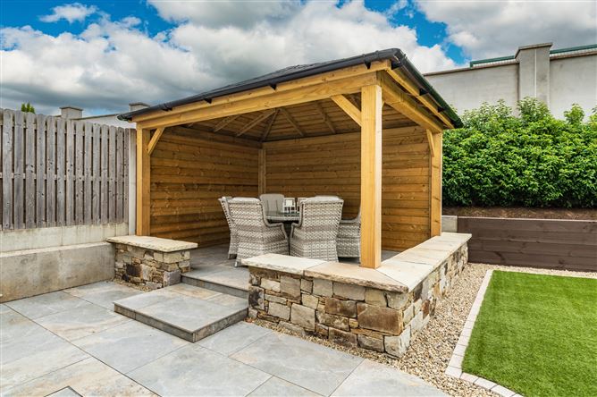 https://photos-a.propertyimages.ie/media/4/0/6/5017604/cdac8055-349a-41df-b74f-b4fd6594c704_l.jpg