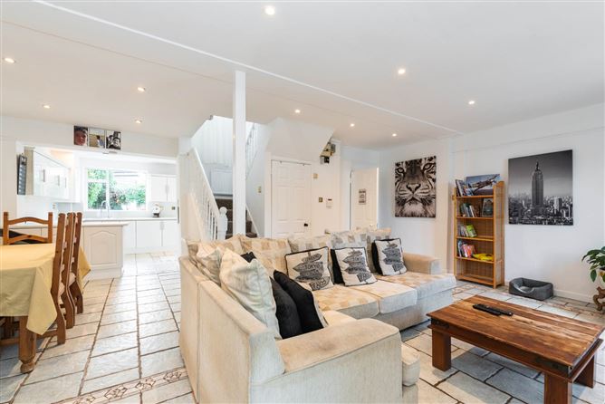 2 Woodbine Avenue, Booterstown, County Dublin