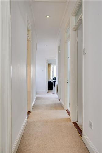 9b Carysfort Park, Blackrock, Co. Dublin