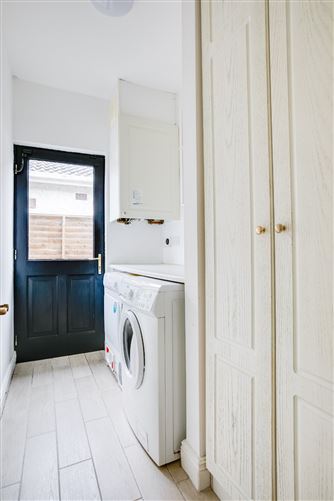 9b Carysfort Park, Blackrock, Co. Dublin