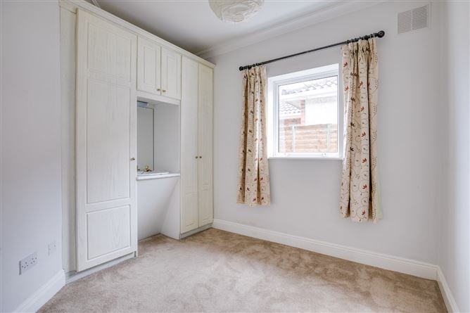9b Carysfort Park, Blackrock, Co. Dublin