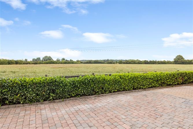 35 Sommerville Glebe, Kentstown, Navan, Co. Meath