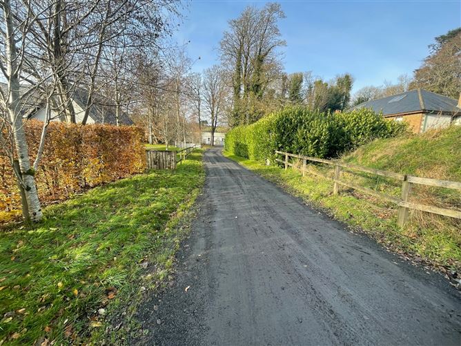 Site on C. 0.75 Acres with Full Planning Permission, manor Kilbride , Blessington, Wicklow