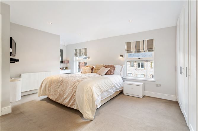 69 Lansdowne Park, Ballsbridge, Dublin 4