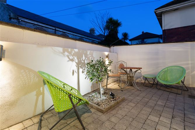 69 Lansdowne Park, Ballsbridge, Dublin 4