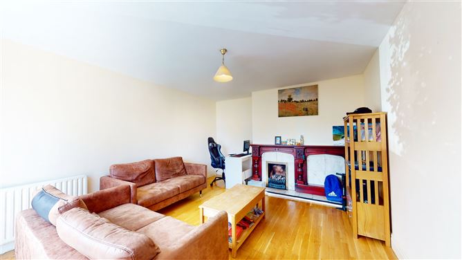 71 Kew Park , Lucan, County Dublin