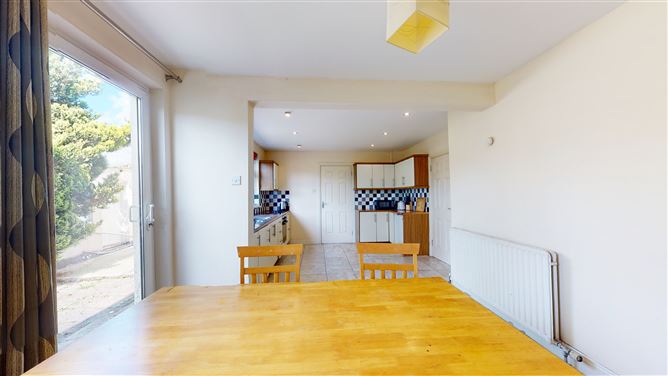 71 Kew Park , Lucan, County Dublin