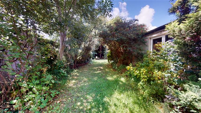 71 Kew Park , Lucan, County Dublin