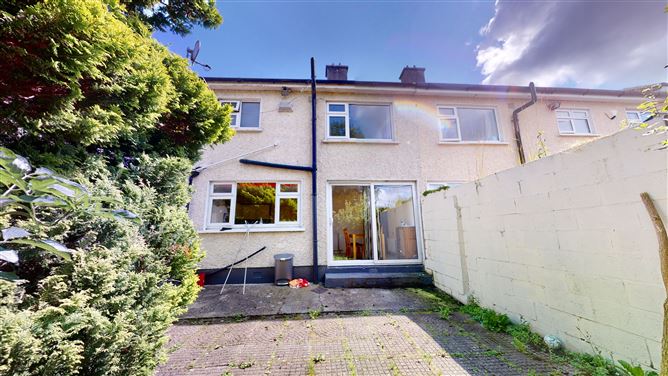 71 Kew Park , Lucan, County Dublin