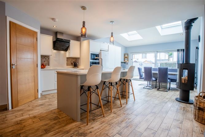 8 Woodland Drive, Gorey, Wexford