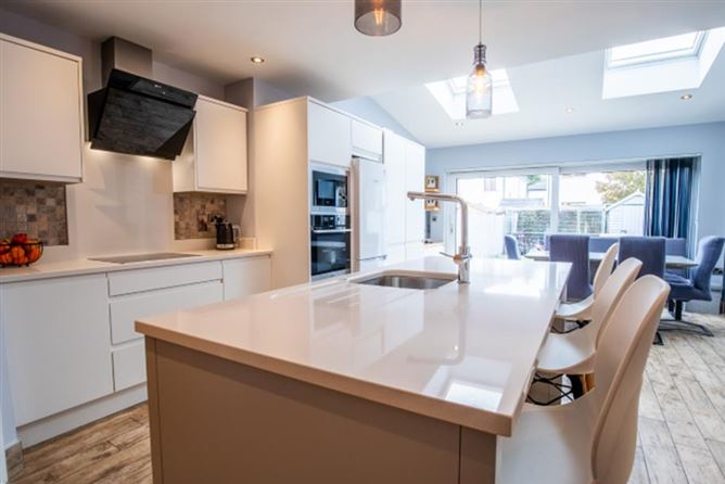 8 Woodland Drive, Gorey, Wexford