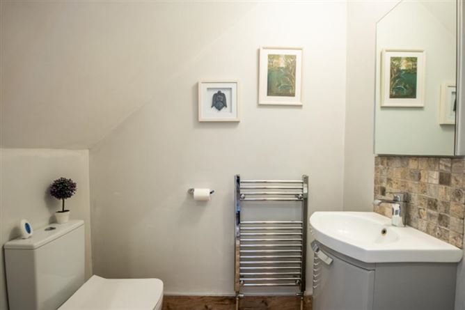 8 Woodland Drive, Gorey, Wexford