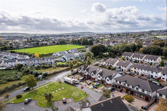 8 Woodland Drive, Gorey, Wexford