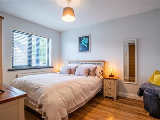 8 Woodland Drive, Gorey, Wexford
