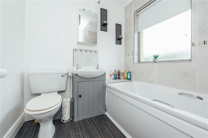 25 Beechgrove, Kildare Town, Kildare Town, Kildare