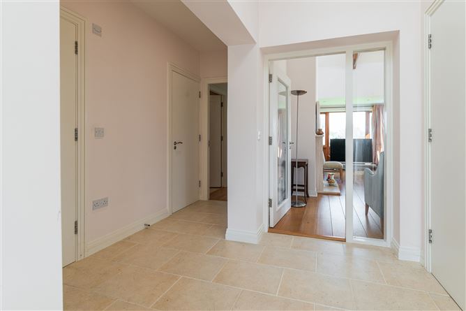 Apartment 10, Druid's Way, Druid's Glen, Newtownmountkennedy, Wicklow