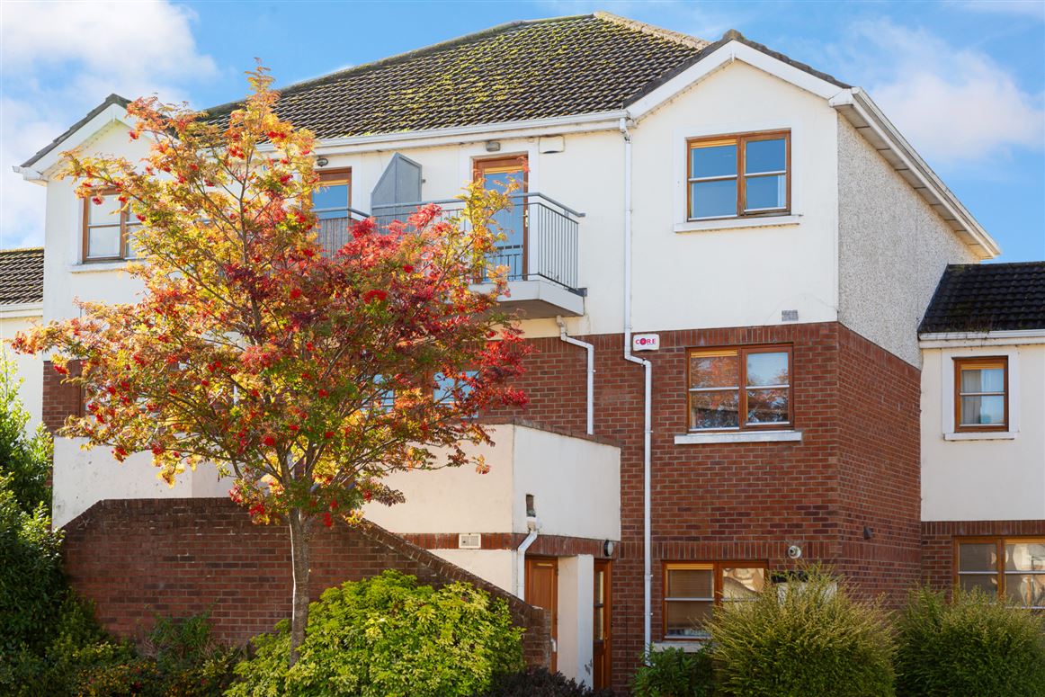7 Deerpark Avenue, Kiltipper, Dublin 24