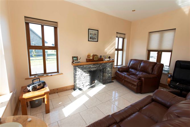 3 The Hawthorns, Banna East, Ardfert, Co. Kerry