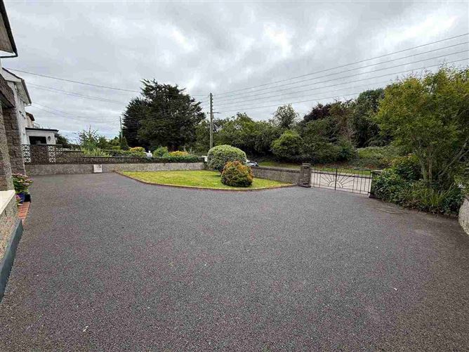 Photo 36 of 46 — 37 Highfield, Drogheda, Co. Louth