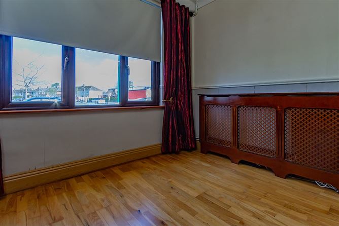 Photo 5 of 18 — 260 Cashel Road, Crumlin, Dublin 12