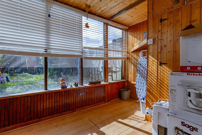 Photo 13 of 18 — 260 Cashel Road, Crumlin, Dublin 12