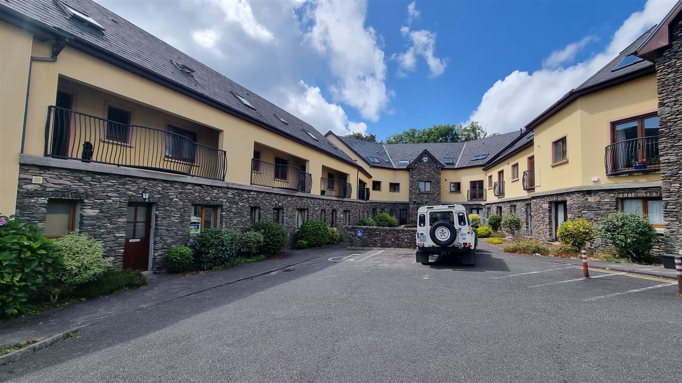 16 An Doirín, Green Street, Dingle, Kerry