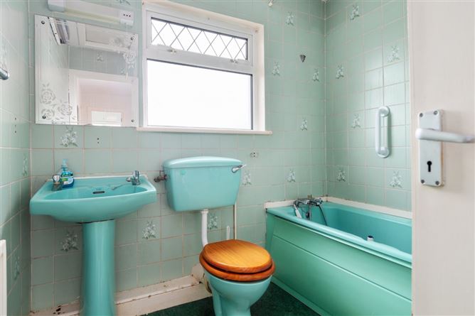62 Kennington Road, Templeogue, Dublin 6W