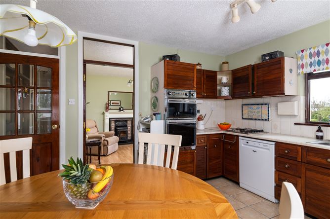 Dunville, Ballinagar, Tullamore, Co. Offaly