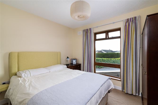 Dunville, Ballinagar, Tullamore, Co. Offaly