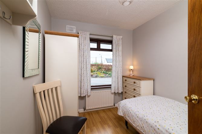 Dunville, Ballinagar, Tullamore, Co. Offaly
