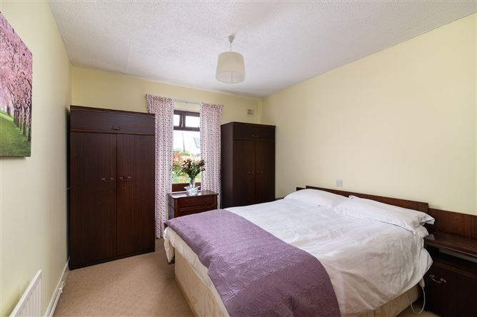 Dunville, Ballinagar, Tullamore, Co. Offaly