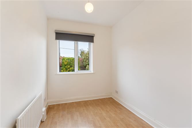 28 Berwick Hall, Churchtown, Dublin 14