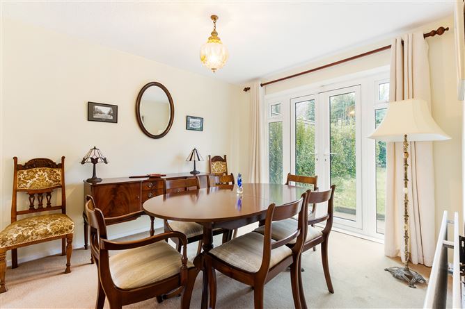 30 Carysfort Downs, Blackrock, Co. Dublin