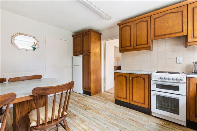 30 Carysfort Downs, Blackrock, Co. Dublin
