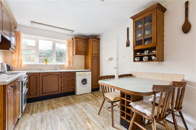 30 Carysfort Downs, Blackrock, Co. Dublin