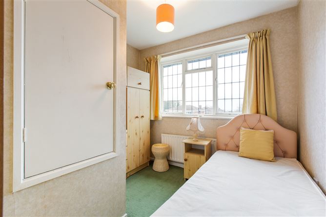 30 Carysfort Downs, Blackrock, Co. Dublin
