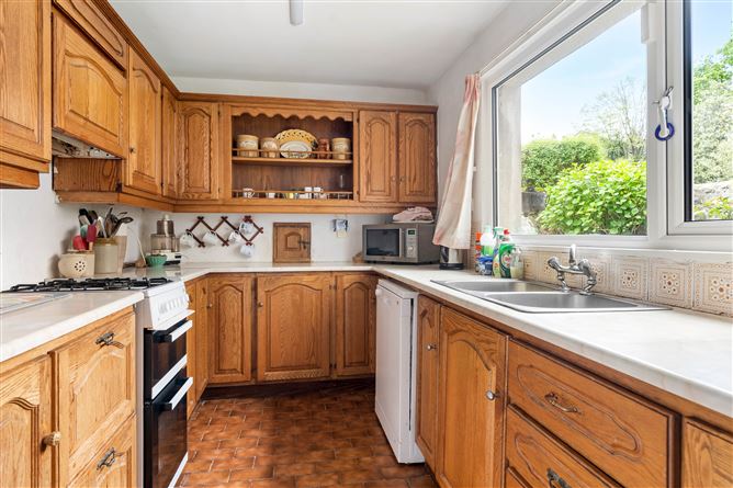 6 Sunbury Gardens, Dartry, Dublin 6