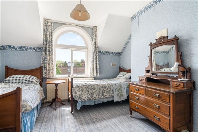 6 Sunbury Gardens, Dartry, Dublin 6