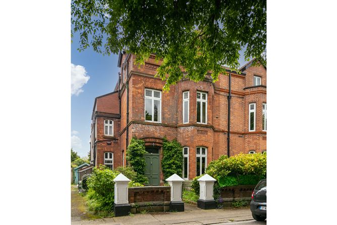 6 Sunbury Gardens, Dartry, Dublin 6