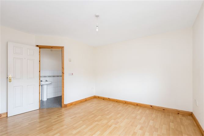 31 Lakeview, The Fair Green, Cavan