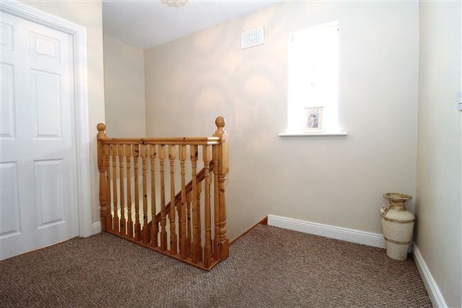 3 Whitefields, Cloghan, Co. Offaly