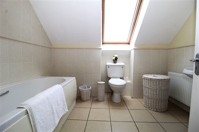 3 Whitefields, Cloghan, Co. Offaly