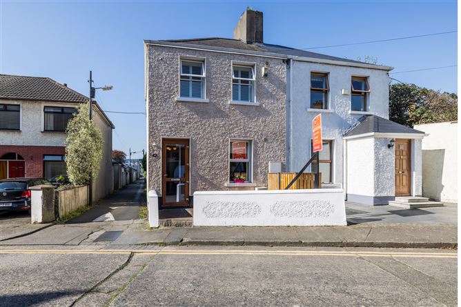https://photos-a.propertyimages.ie/media/4/0/8/4923804/e92141b7-f47d-41c7-bf40-653fd04a3c83_l.jpg