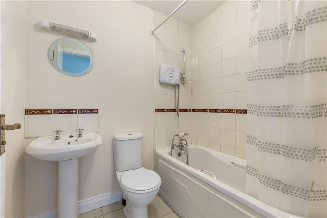 3 Village Gate, Kilcoole, Greystones, Co. Wicklow