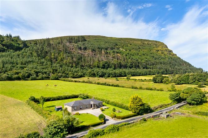 Stone Lodge, Rathcarrick, Strandhill, Sligo