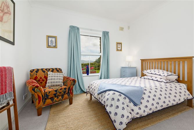 Stone Lodge, Rathcarrick, Strandhill, Sligo