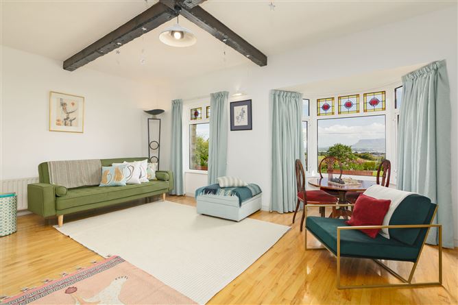 Stone Lodge, Rathcarrick, Strandhill, Sligo
