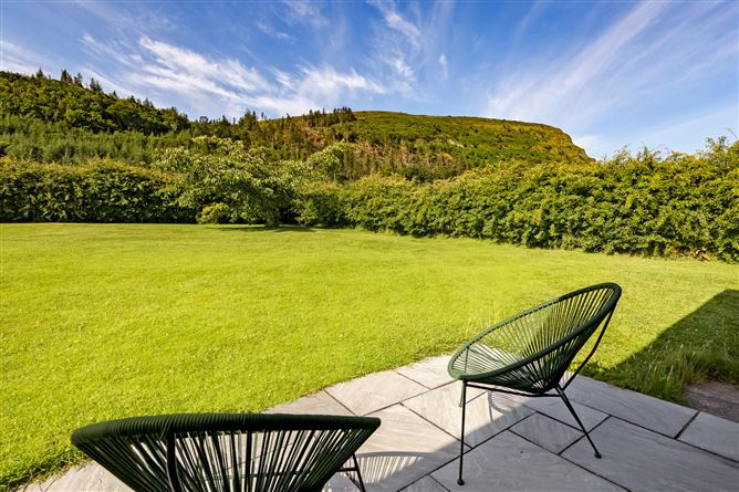Stone Lodge, Rathcarrick, Strandhill, Sligo