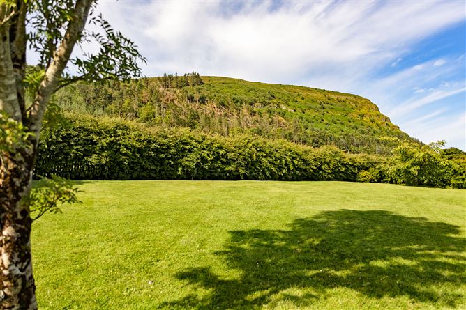 Stone Lodge, Rathcarrick, Strandhill, Sligo