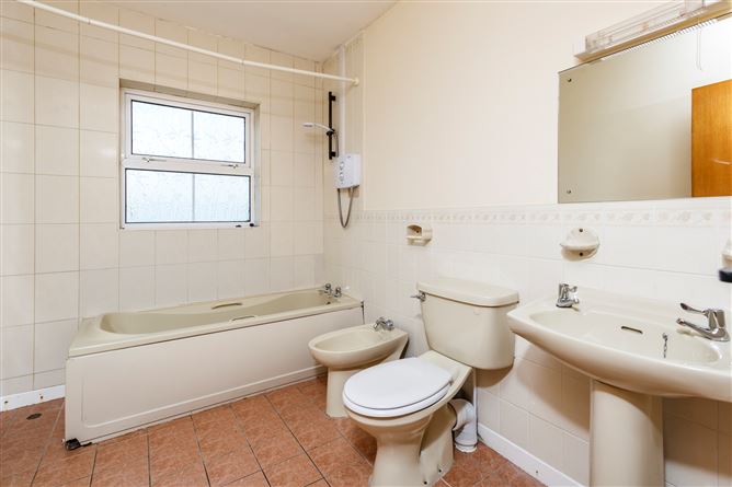 Maryville, 5 Grange Road, Rosslare Strand, Co. Wexford